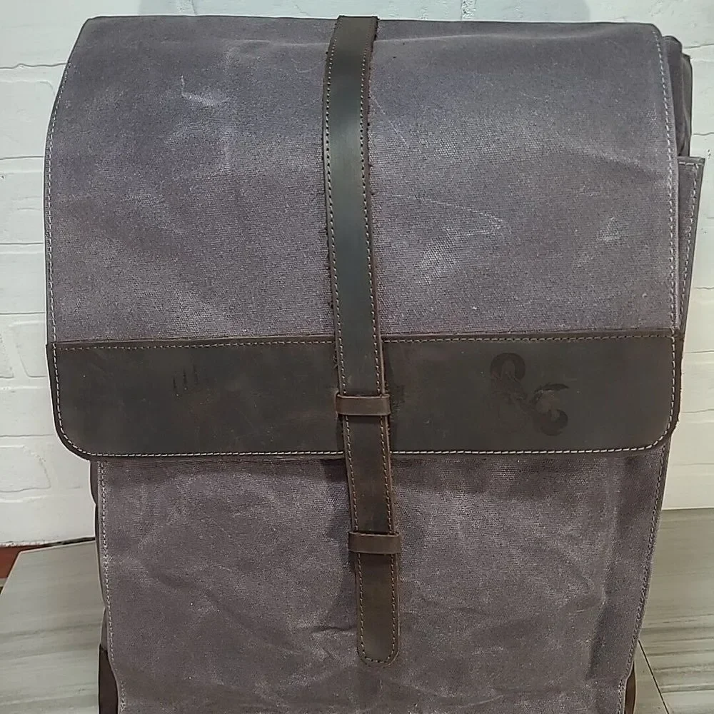 Dungeons & Dragons‎ / Magic The Gather Gray /Brown Leather Waxed Canvas Backpack